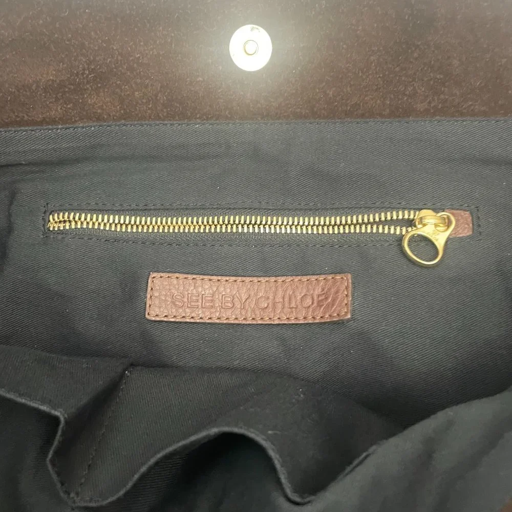 Designer purse - Picture 3 of 4